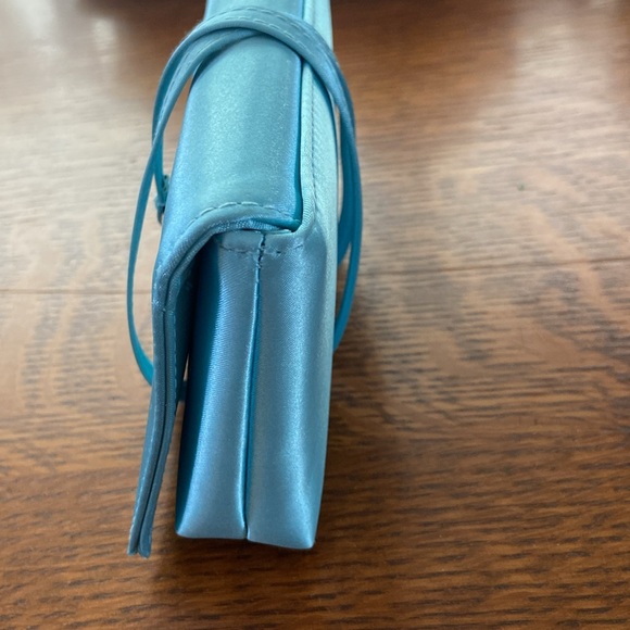 Bulgari parfums satin clutch light blue - Picture 3 of 11